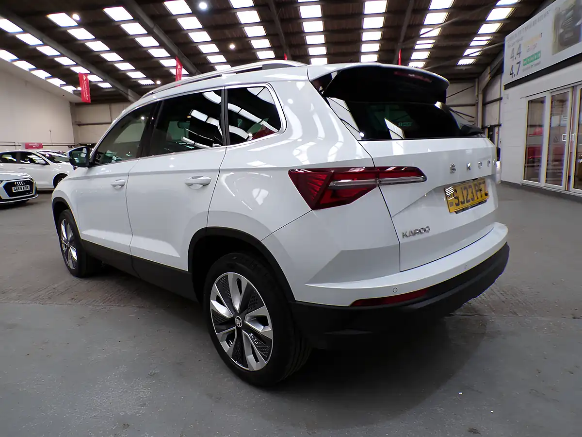 Used 2023 Skoda Karoq Se L White - Interior and Exterior details 5