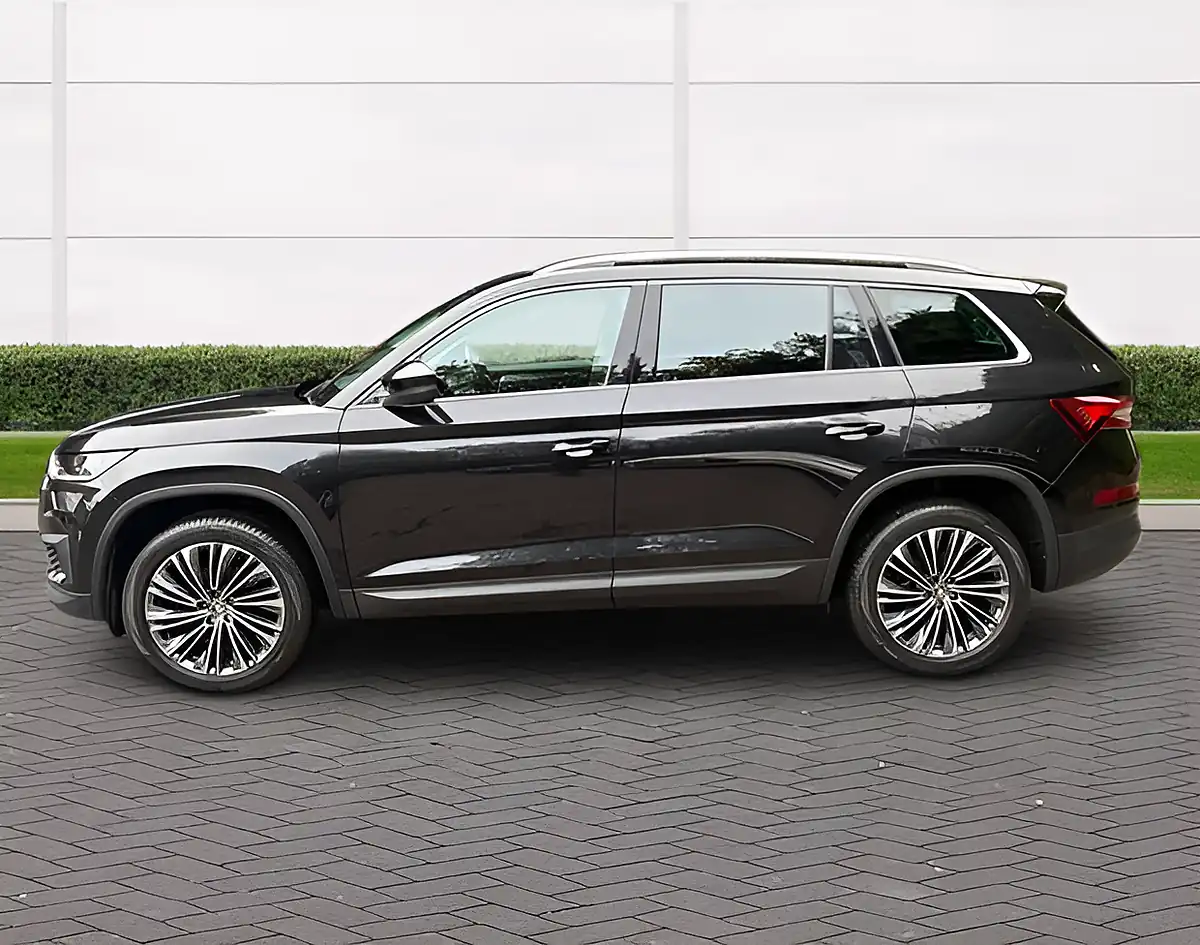 Used 2023 Skoda Kodiaq Se L Executive Black - Interior and Exterior details 4