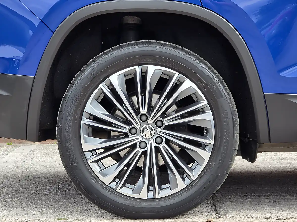 Used 2023 Skoda Kodiaq Se L Executive Blue - Interior and Exterior details 10
