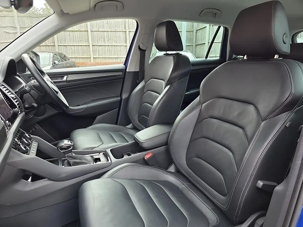 Used 2023 Skoda Kodiaq Se L Executive Blue - Interior and Exterior details 16