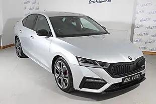 Used 2023 Skoda Octavia VRS Brilliant Silver - Interior and Exterior details 8