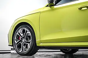Used 2023 Skoda Octavia VRS Green - Interior and Exterior details 6