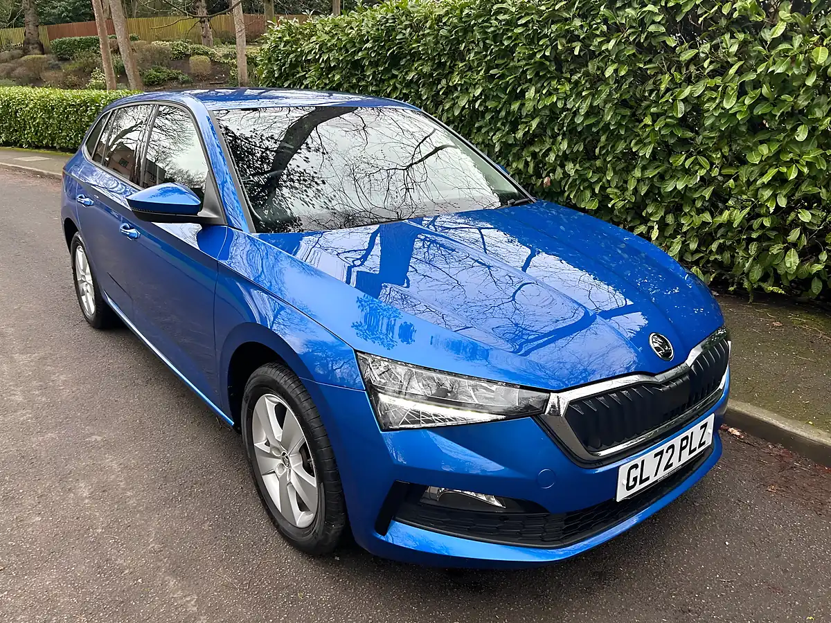Used 2023 Skoda Scala Se Blue - Front View