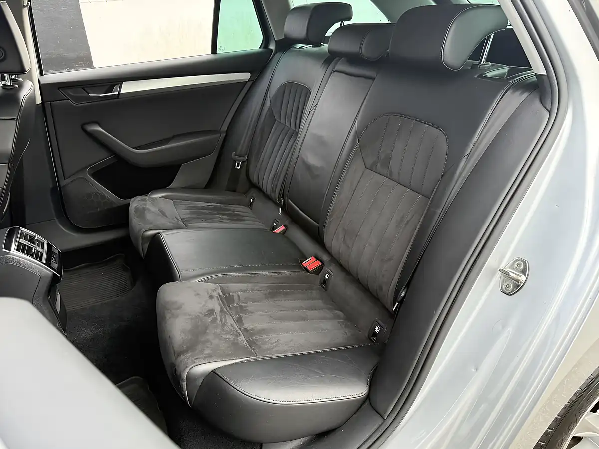 Used 2023 Skoda Superb Se Technology Grey - Interior and Exterior details 12