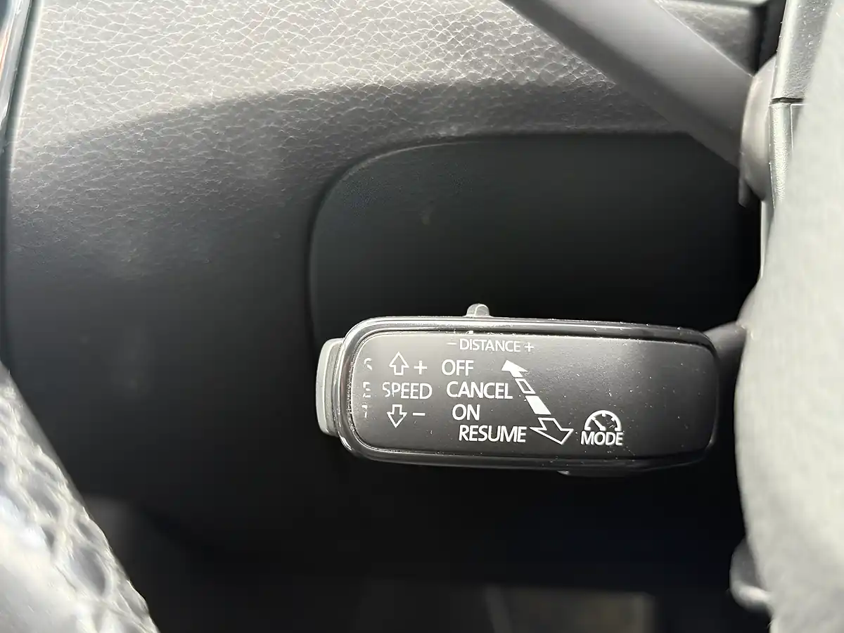 Used 2023 Skoda Superb Se Technology Grey - Interior and Exterior details 14