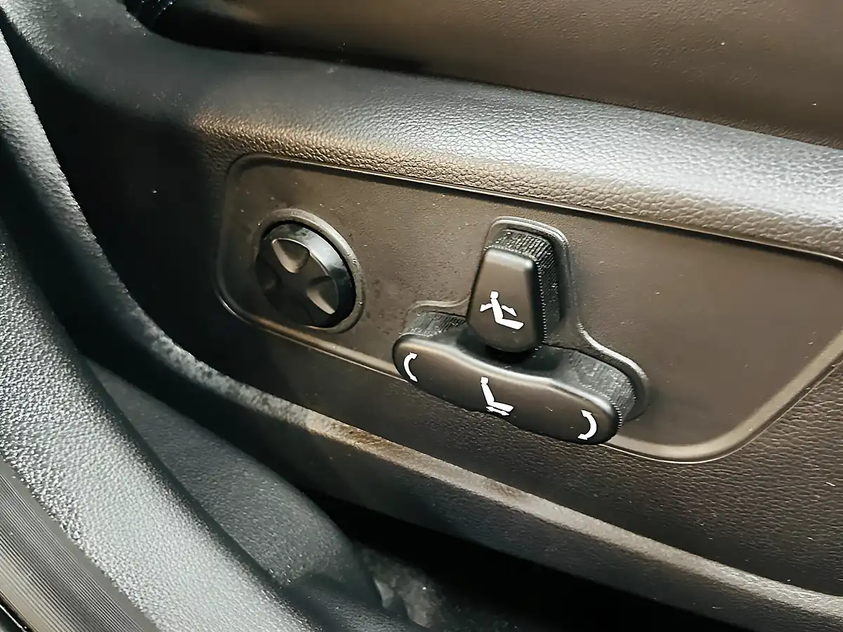 Used 2023 Ssangyong Korando E-Motion Ultimate Black - Interior and Exterior details 19