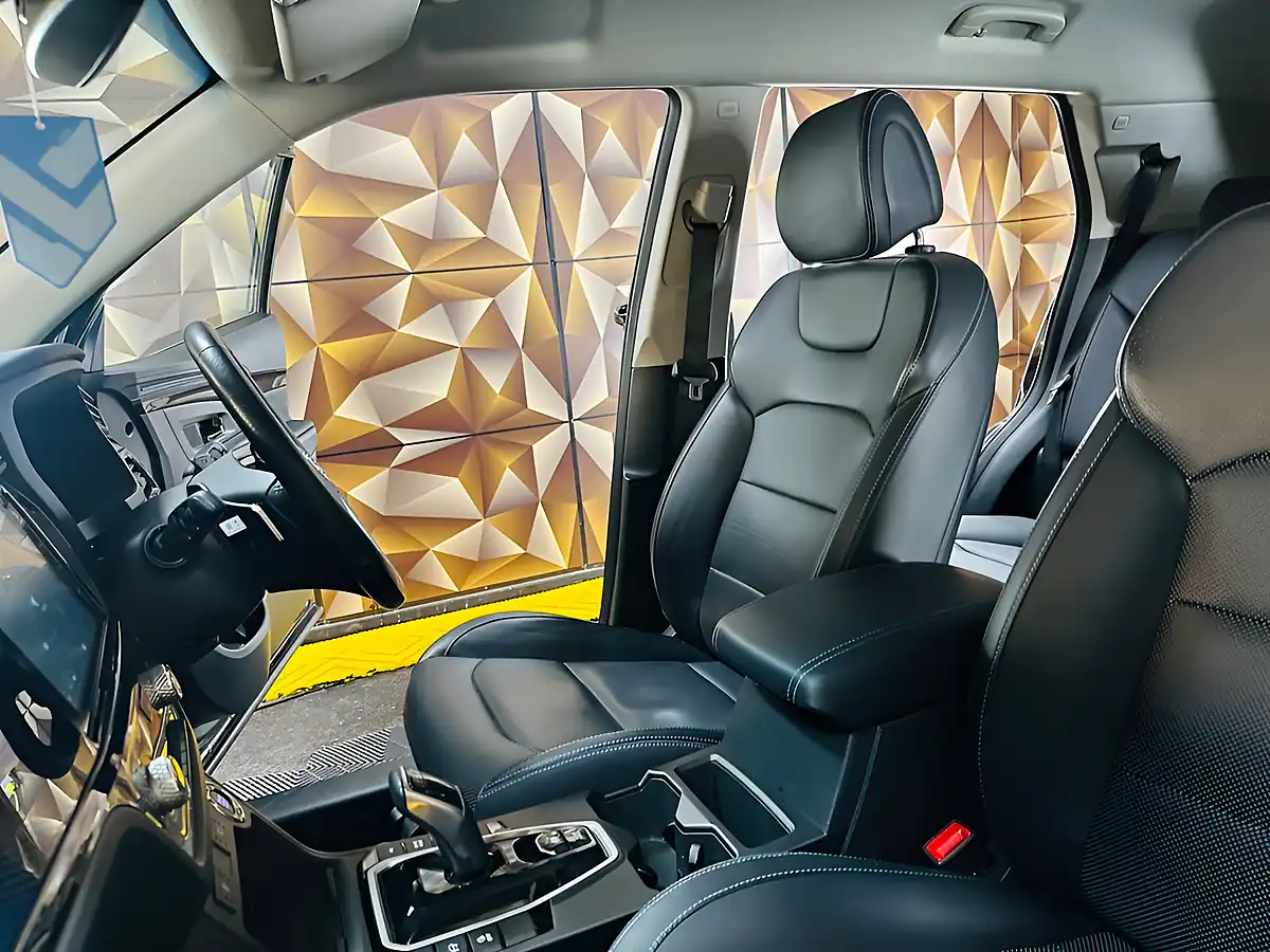 Used 2023 Ssangyong Korando E-Motion Ultimate Black - Interior and Exterior details 3