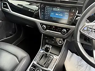 Used 2023 Ssangyong Korando Ultimate Grand White - Interior and Exterior details 9