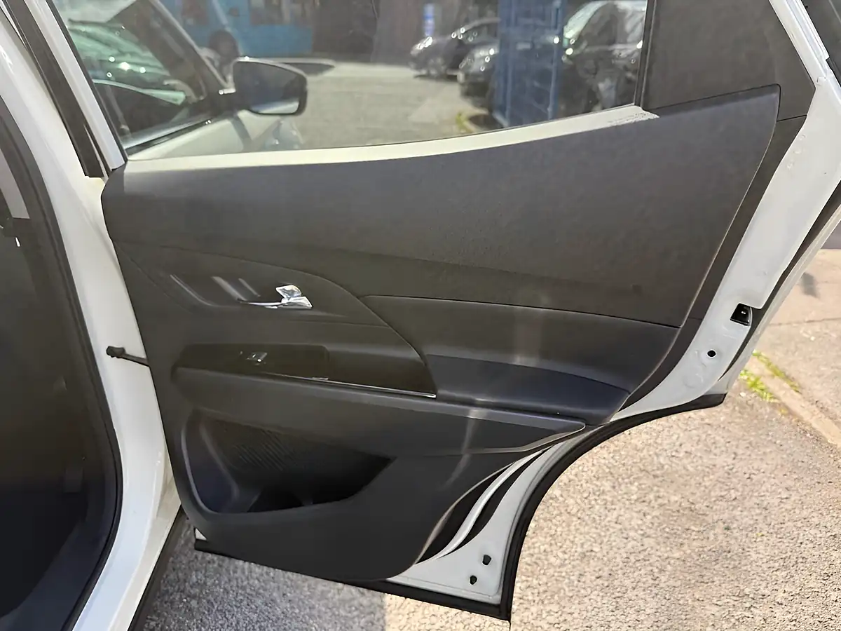 Used 2023 Ssangyong Korando Ultimate White - Interior and Exterior details 11