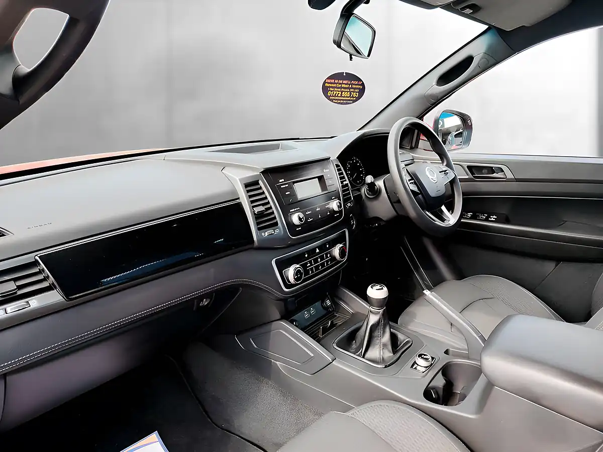 Used 2023 Ssangyong Musso Ex Red - Interior and Exterior details 12