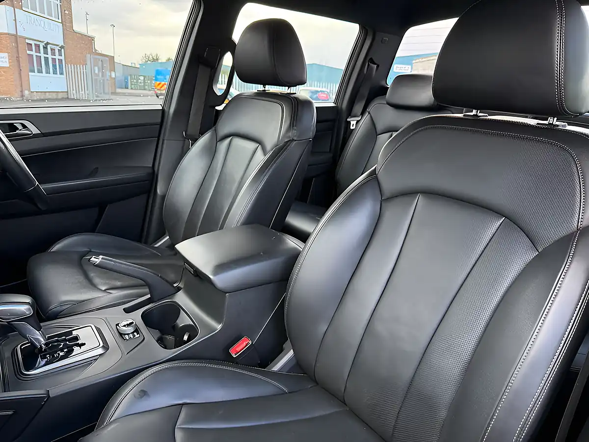 Used 2023 Ssangyong Musso Rebel Pickup Double Cab White - Interior and Exterior details 17