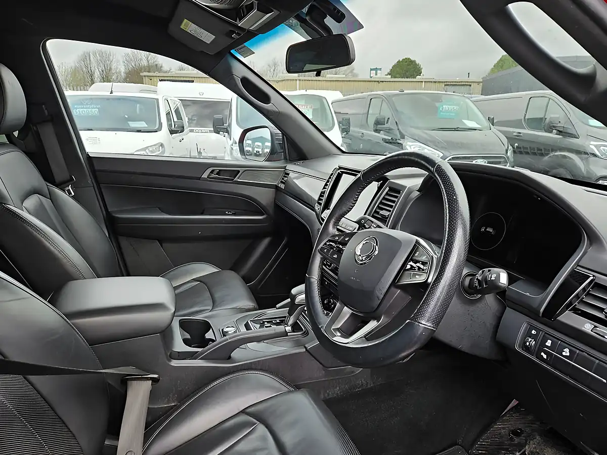 Used 2023 Ssangyong Musso Saracen Auto Red - Interior and Exterior details 11