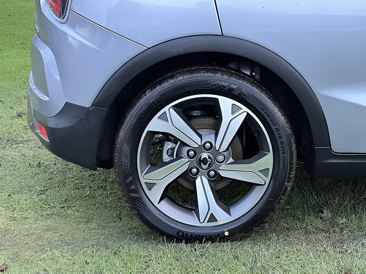 Used 2023 Ssangyong Tivoli Ultimate Silver - Interior and Exterior details 9