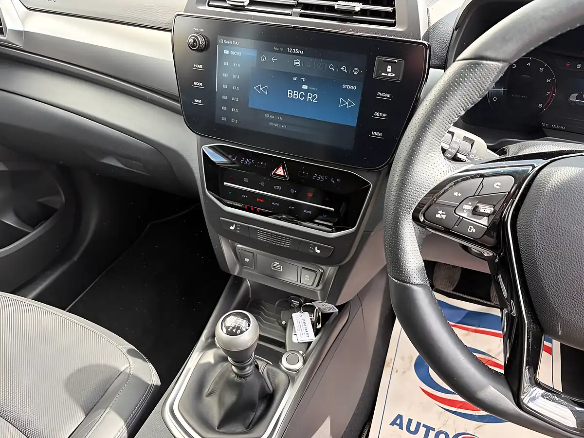 Used 2023 Ssangyong Tivoli Ultimate White - Interior and Exterior details 13