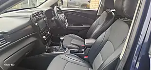 Used 2023 Ssangyong Tivoli Ventura Blue - Interior and Exterior details 11