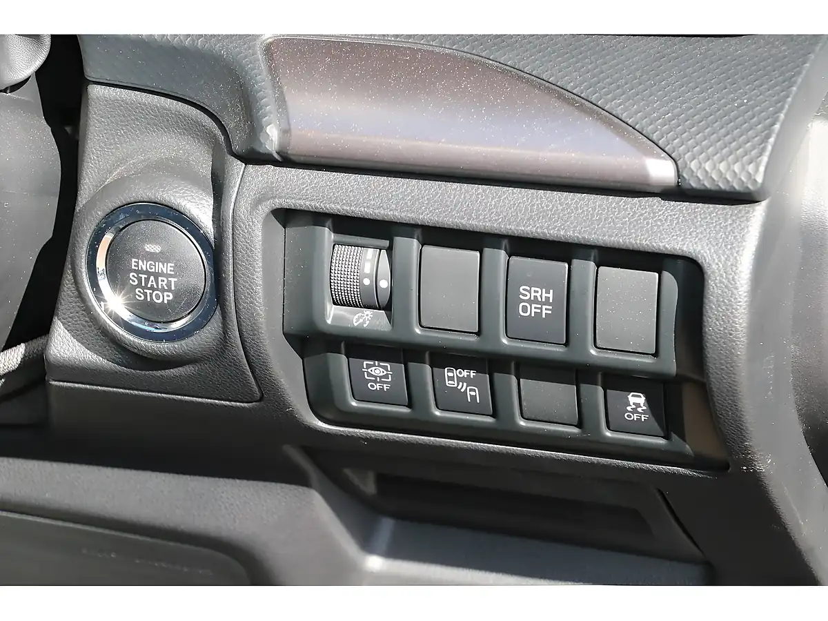 Used 2023 Subaru Forester Xe Gold - Interior and Exterior details 8