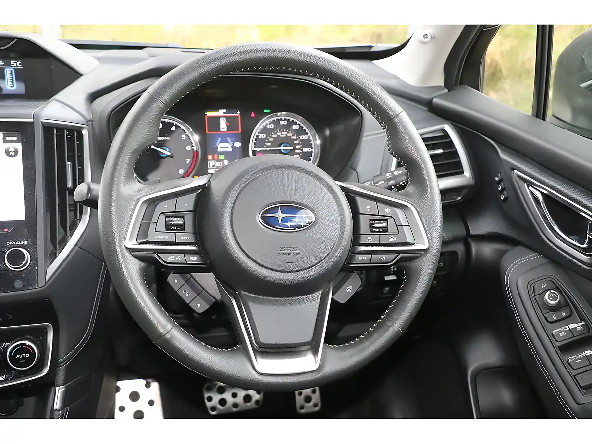 Used 2023 Subaru Forester Xe Premium Brilliant Bronze - Interior and Exterior details 12