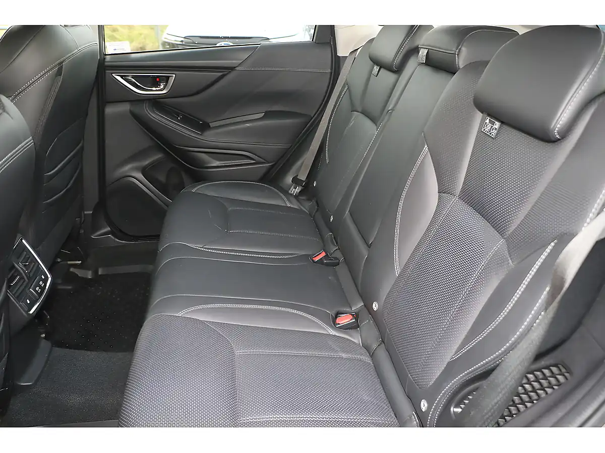 Used 2023 Subaru Forester Xe Premium Brilliant Bronze - Interior and Exterior details 15