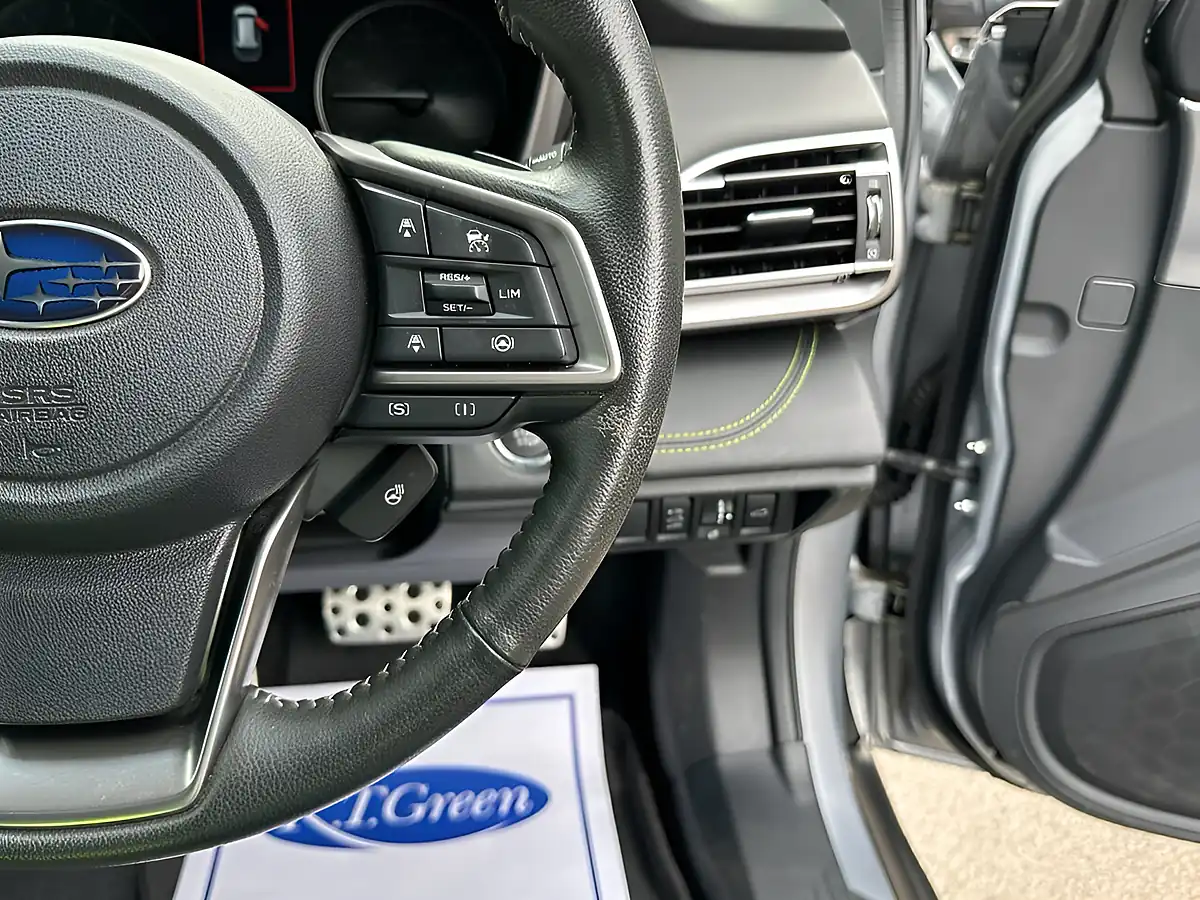 Used 2023 Subaru Outback Field Silver - Interior and Exterior details 14