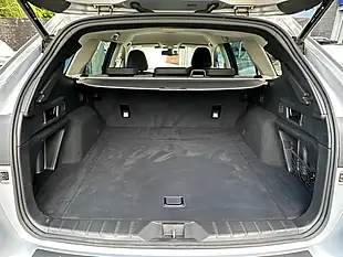 Used 2023 Subaru Outback Field Silver - Interior and Exterior details 17