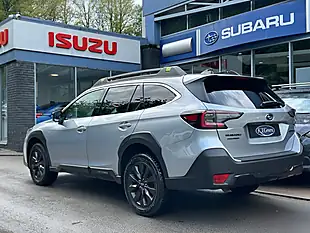 Used 2023 Subaru Outback Field Silver - Interior and Exterior details 3
