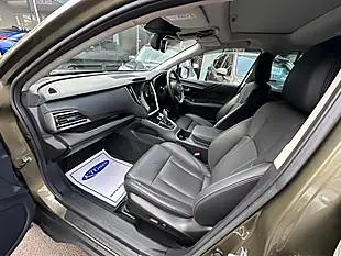 Used 2023 Subaru Outback Touring Autumn Green - Interior and Exterior details 10