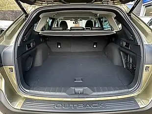Used 2023 Subaru Outback Touring Autumn Green - Interior and Exterior details 13