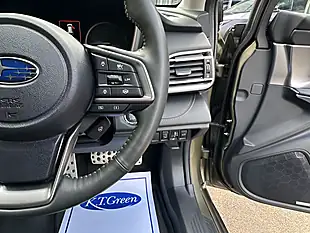 Used 2023 Subaru Outback Touring Autumn Green - Interior and Exterior details 16