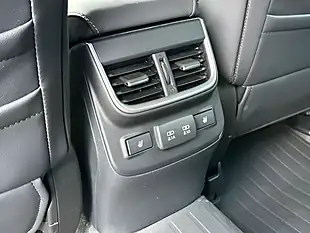 Used 2023 Subaru Outback Touring Autumn Green - Interior and Exterior details 18