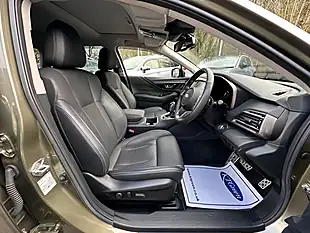 Used 2023 Subaru Outback Touring Autumn Green - Interior and Exterior details 7