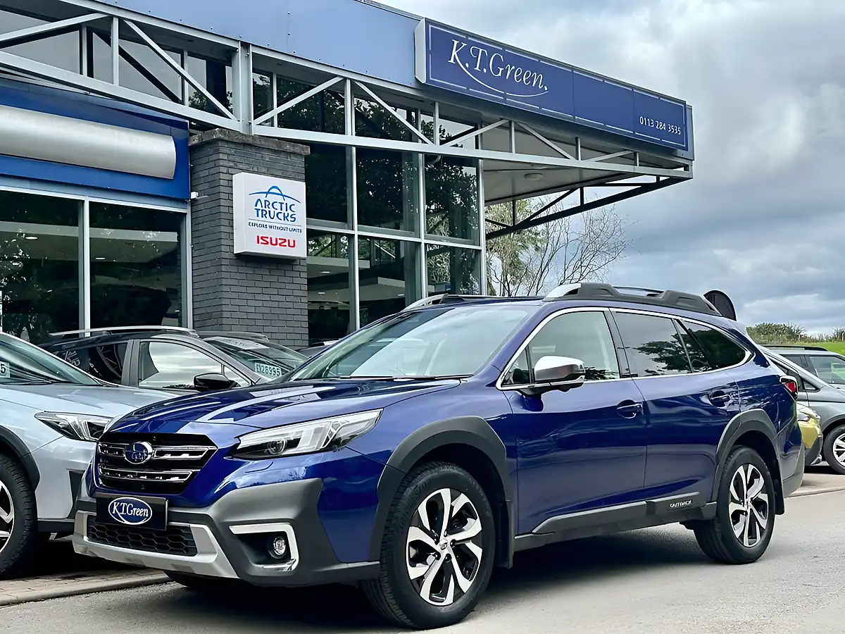 Used 2023 Subaru Outback Touring Sapphire Blue - Front View