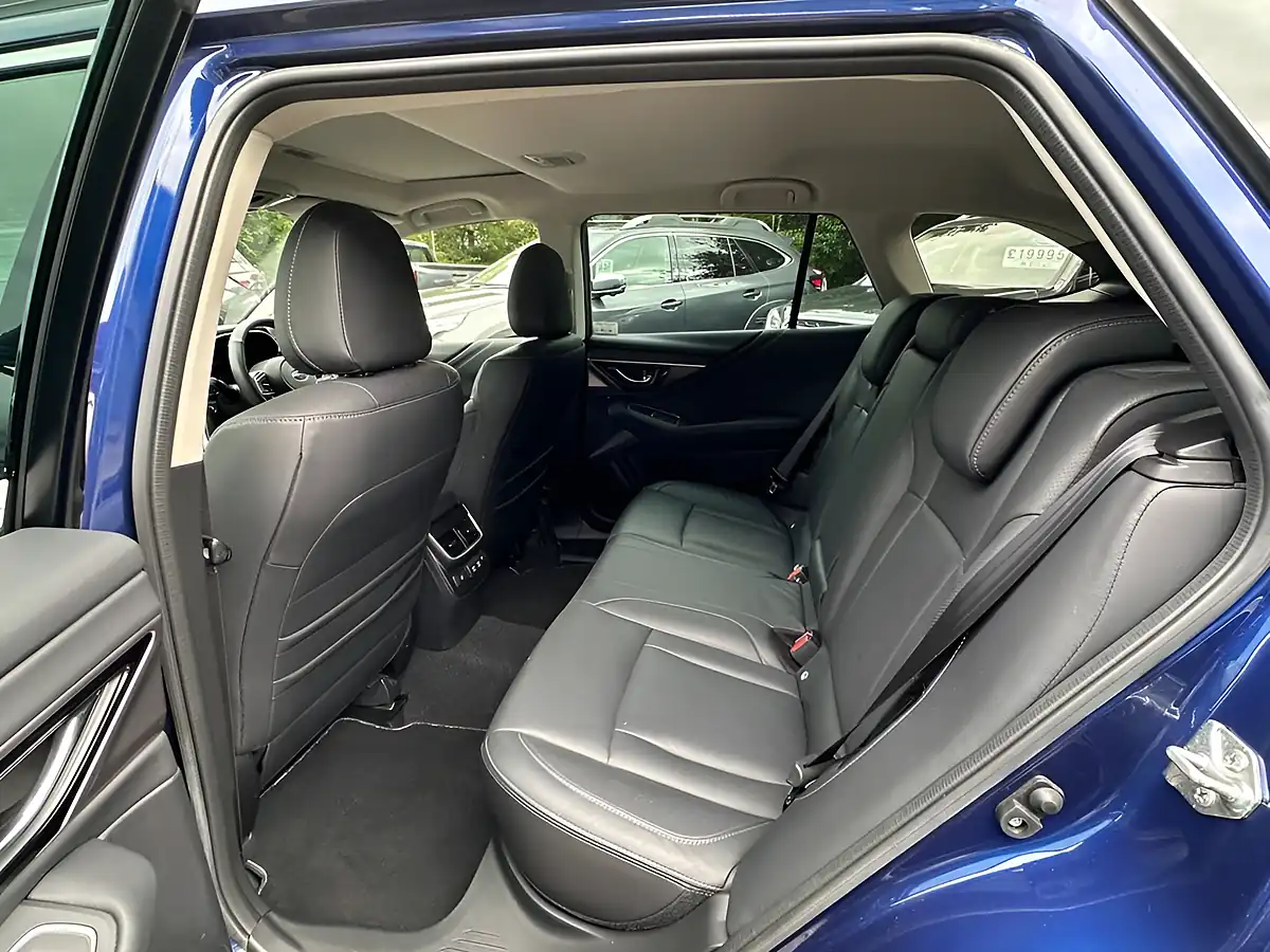 Used 2023 Subaru Outback Touring Sapphire Blue - Interior and Exterior details 10