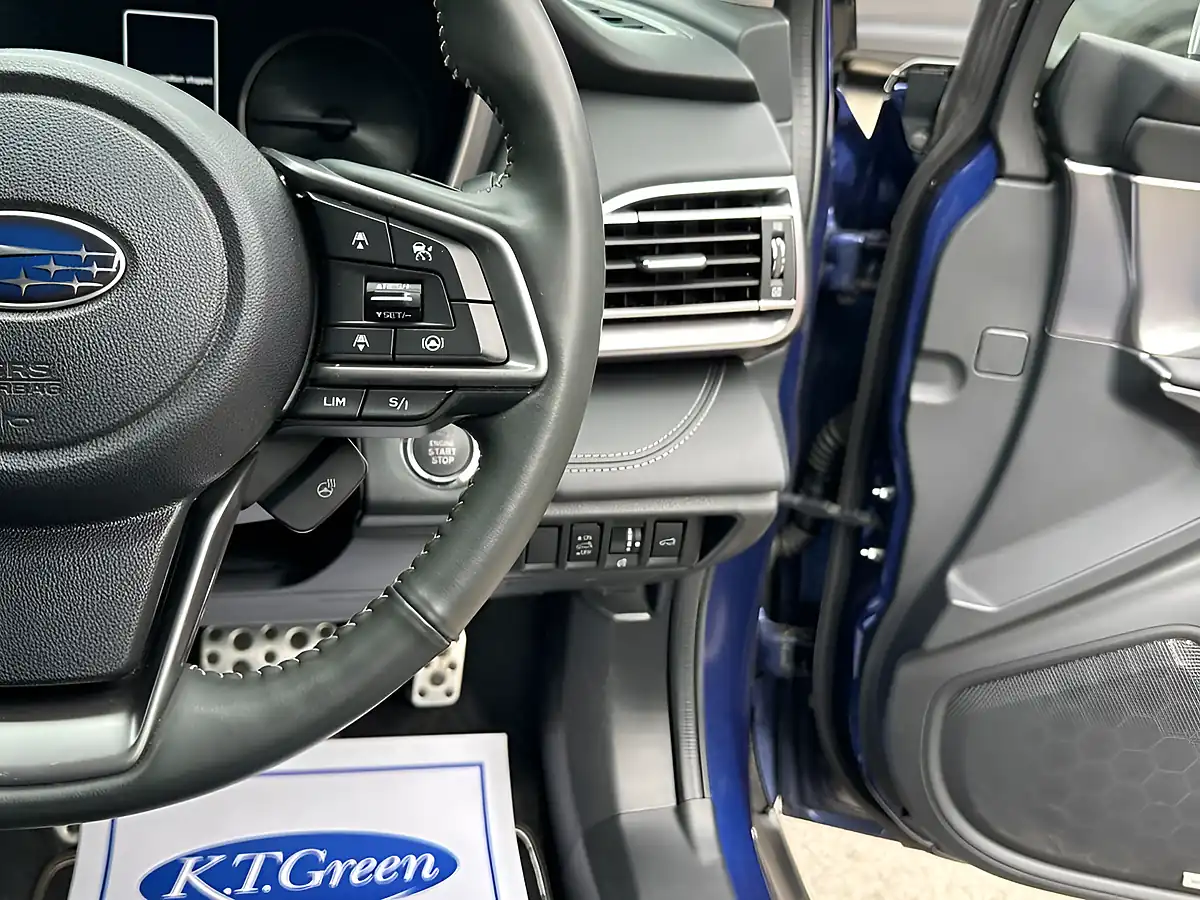 Used 2023 Subaru Outback Touring Sapphire Blue - Interior and Exterior details 12