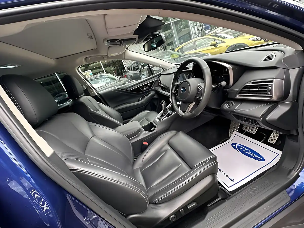 Used 2023 Subaru Outback Touring Sapphire Blue - Interior and Exterior details 8