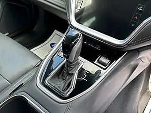 Used 2023 Subaru Outback Touring Silver - Interior and Exterior details 13