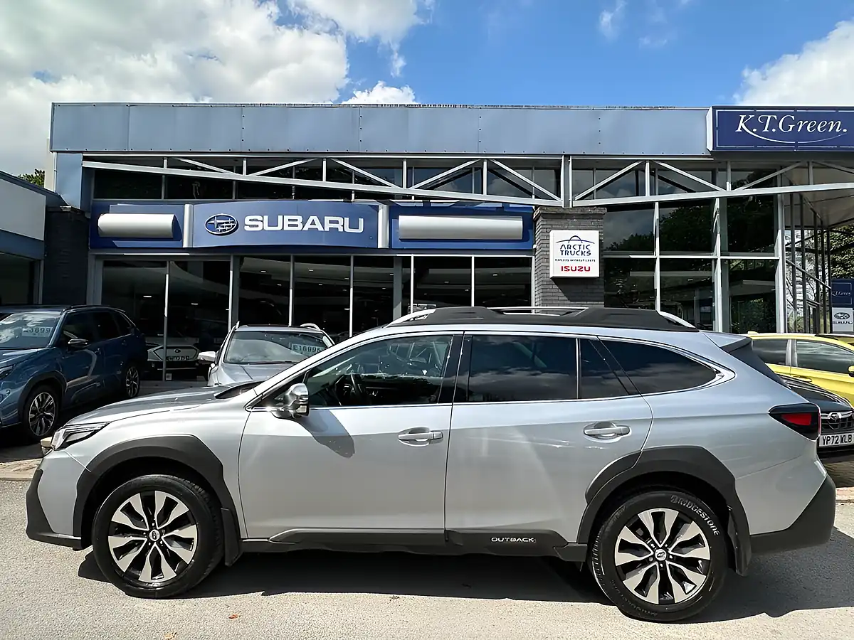 Used 2023 Subaru Outback Touring Silver - Interior and Exterior details 2