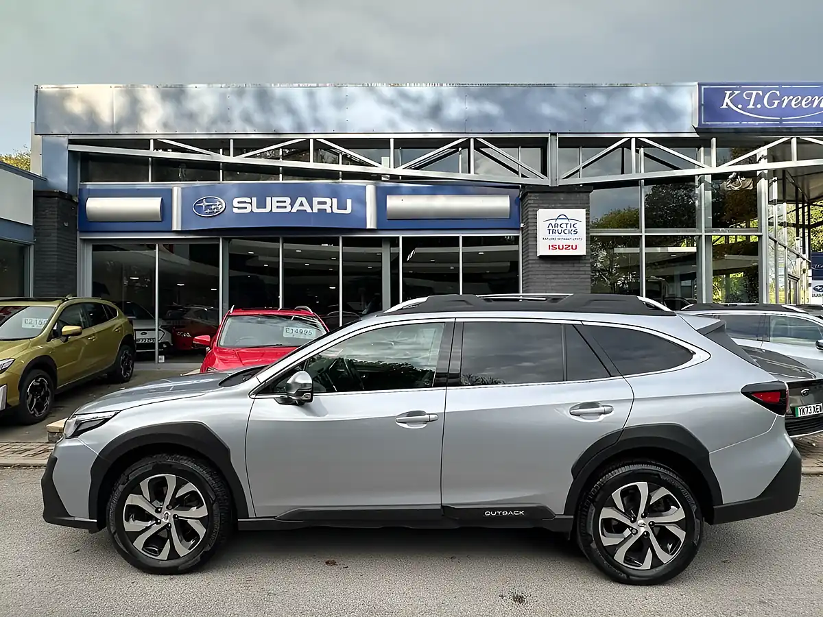 Used 2023 Subaru Outback Touring Silver - Interior and Exterior details 2
