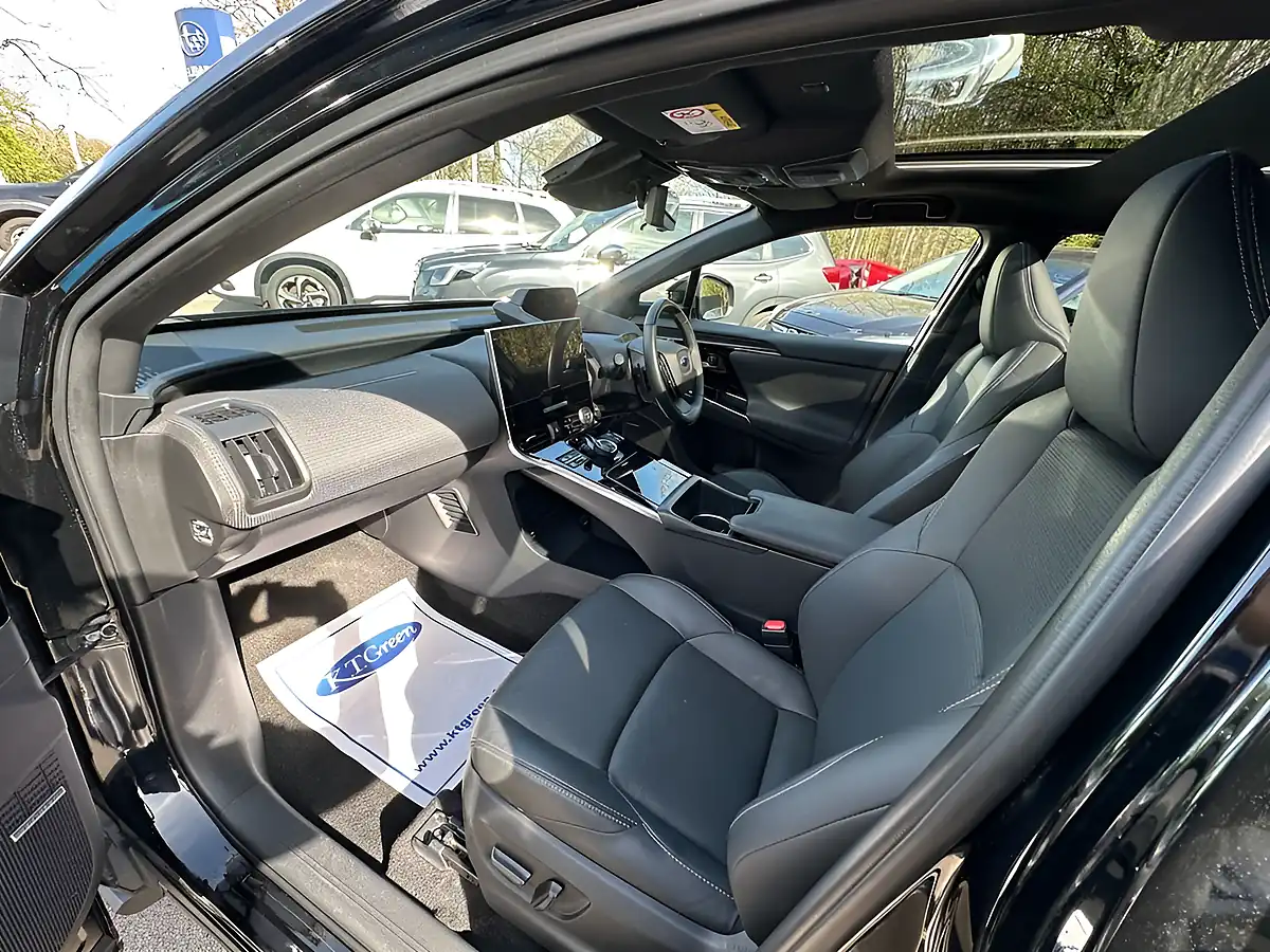 Used 2023 Subaru Solterra Touring Black - Interior and Exterior details 10