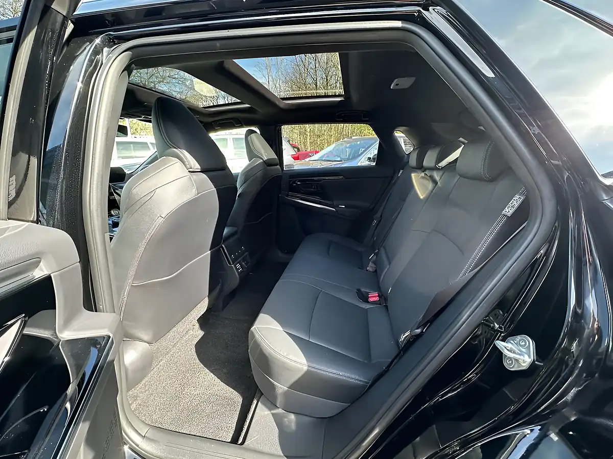 Used 2023 Subaru Solterra Touring Black - Interior and Exterior details 12