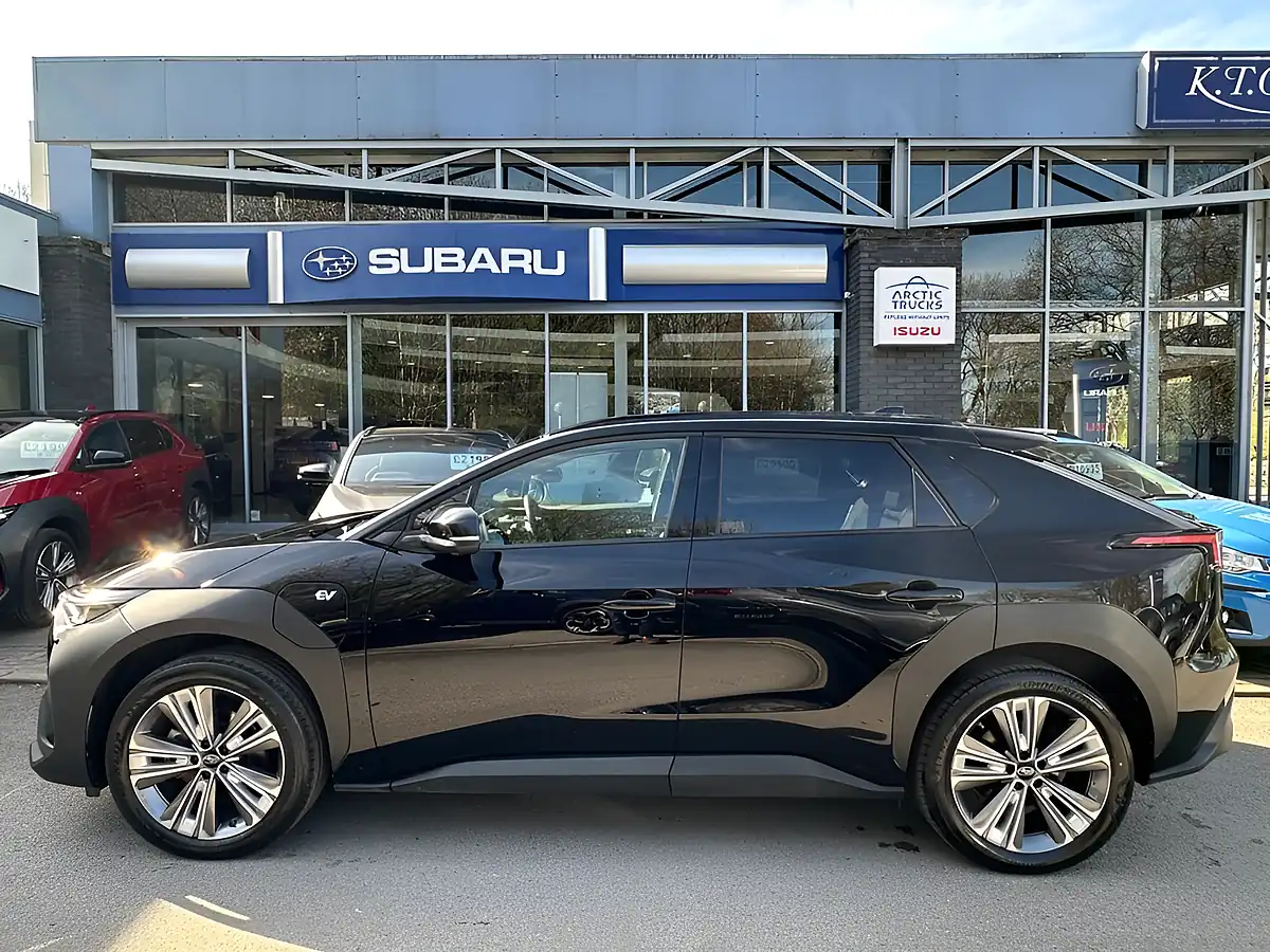 Used 2023 Subaru Solterra Touring Black - Interior and Exterior details 2