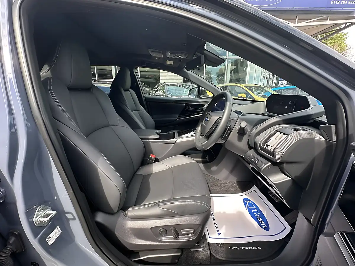 Used 2023 Subaru Solterra Touring Harbor Mist Grey - Interior and Exterior details 7