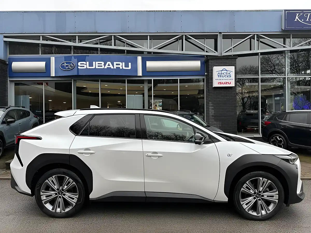 Used 2023 Subaru Solterra Touring White - Interior and Exterior details 5