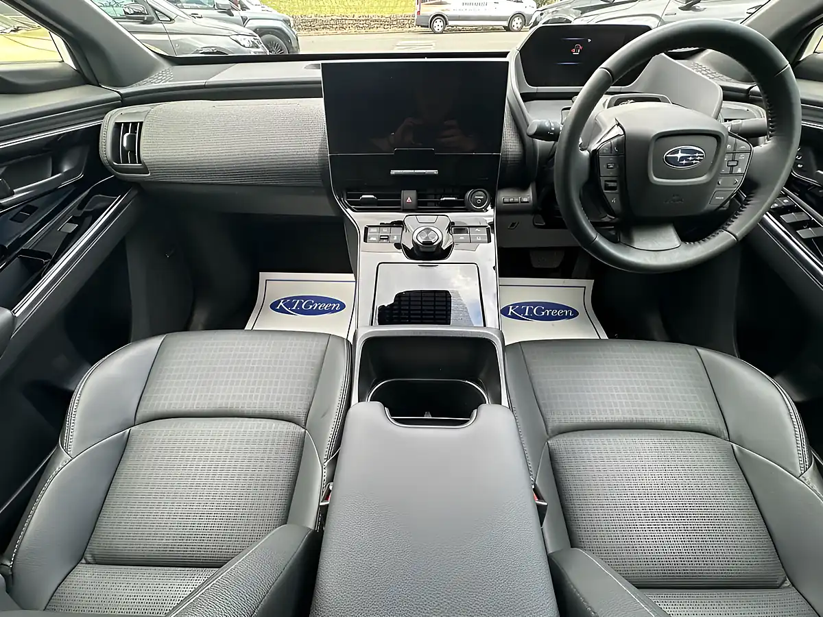 Used 2023 Subaru Solterra Touring White - Interior and Exterior details 9