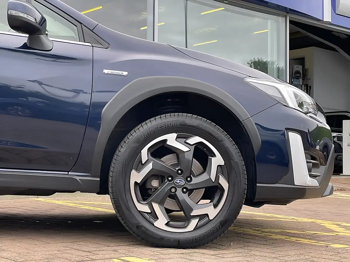 Used 2023 Subaru Xv Se Blue - Interior and Exterior details 4