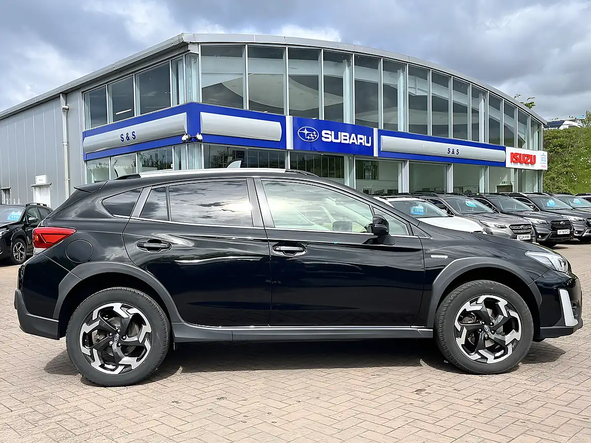 Used 2023 Subaru Xv Se Crystal Black - Interior and Exterior details 3