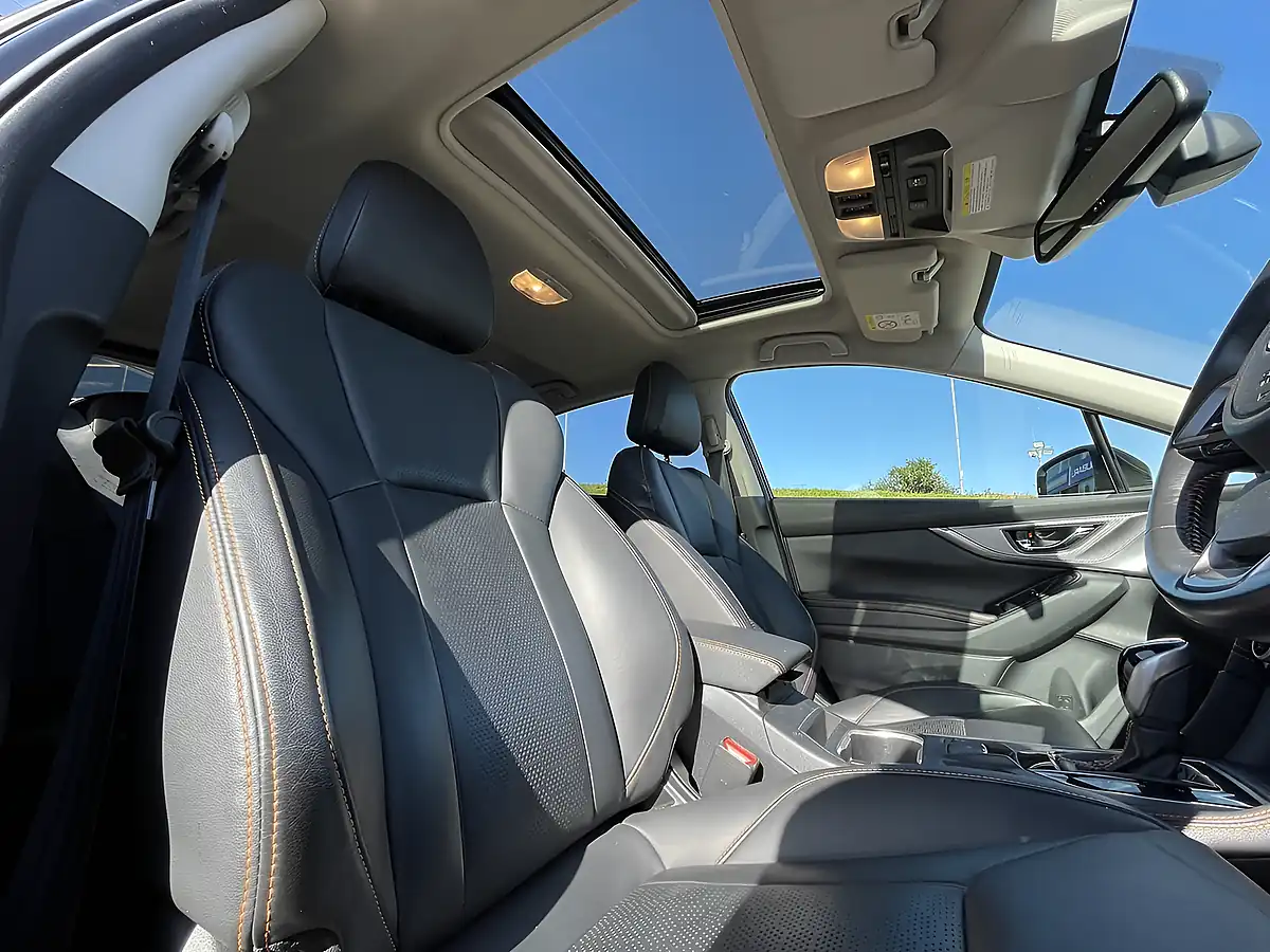 Used 2023 Subaru Xv Se Premium Black - Interior and Exterior details 15