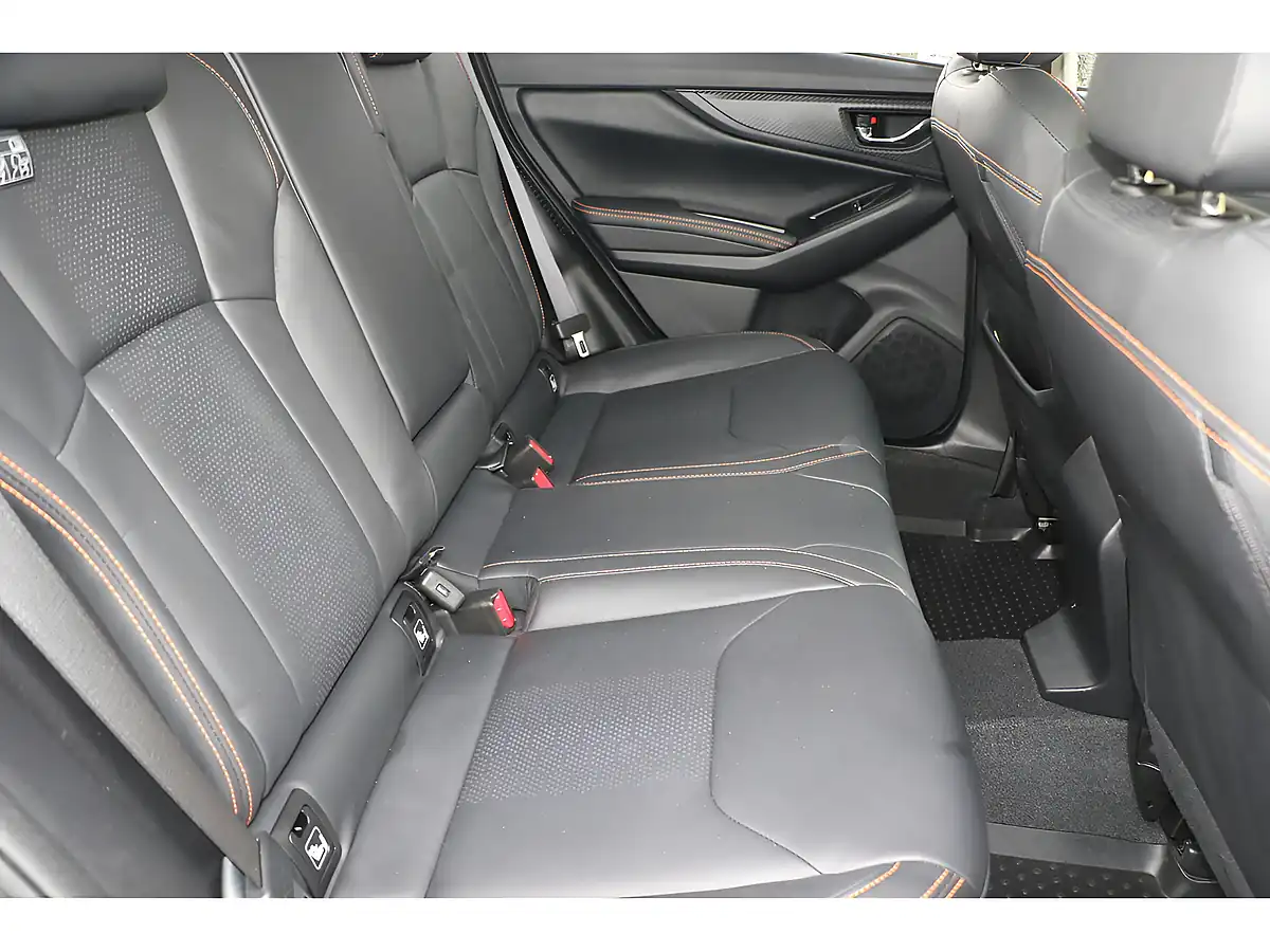 Used 2023 Subaru Xv Se Premium Crystal Black - Interior and Exterior details 12