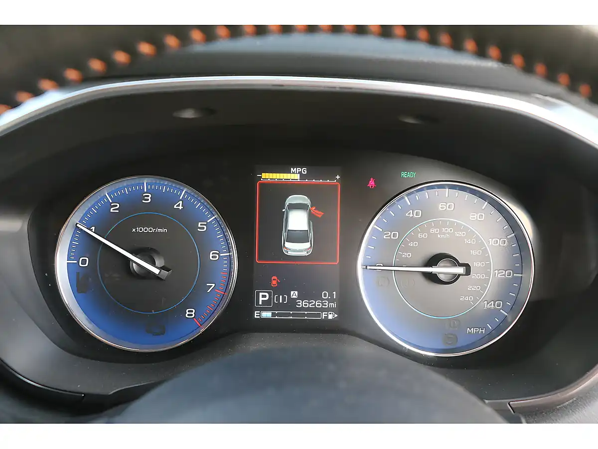 Used 2023 Subaru Xv Se Premium Crystal White - Interior and Exterior details 10