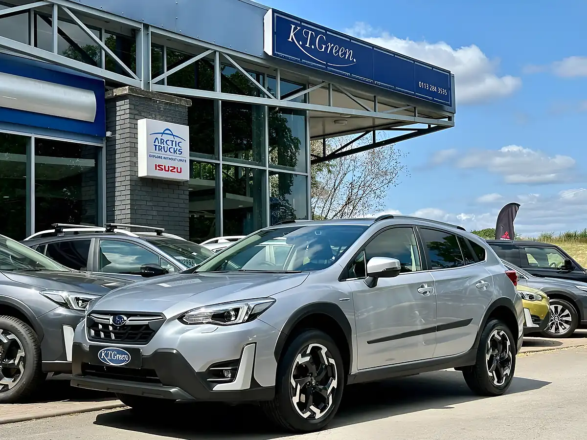 Used 2023 Subaru Xv Se Premium Ice Silver - Front View