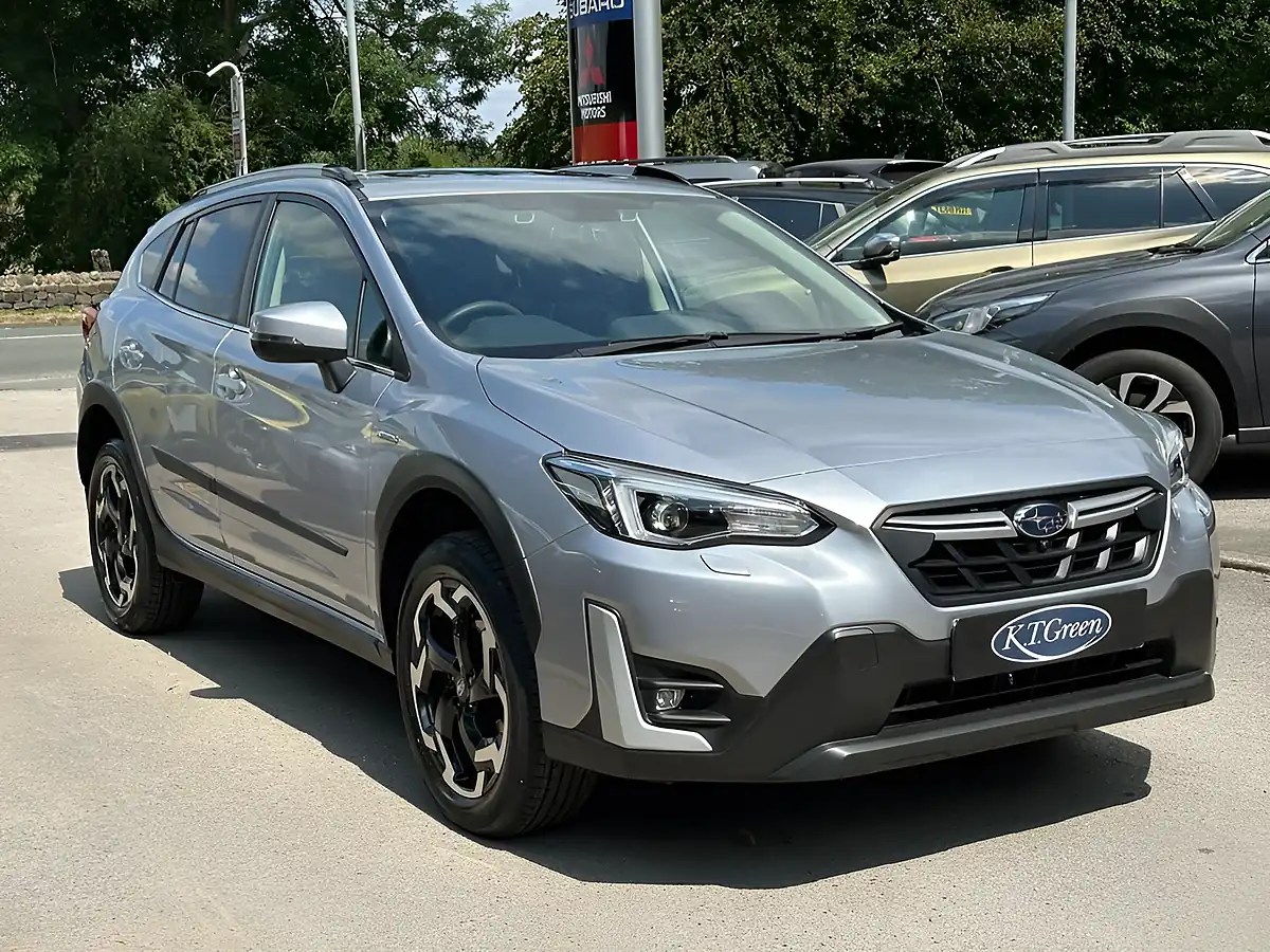 Used 2023 Subaru Xv Se Premium Ice Silver - Interior and Exterior details 16